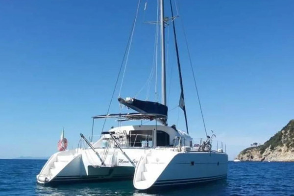N°69 La Maddalena in catamarano da Cannigione (Comfort2)
