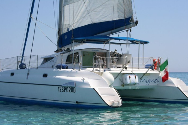 N°75 La Maddalena in catamarano da Palau (Sport2)